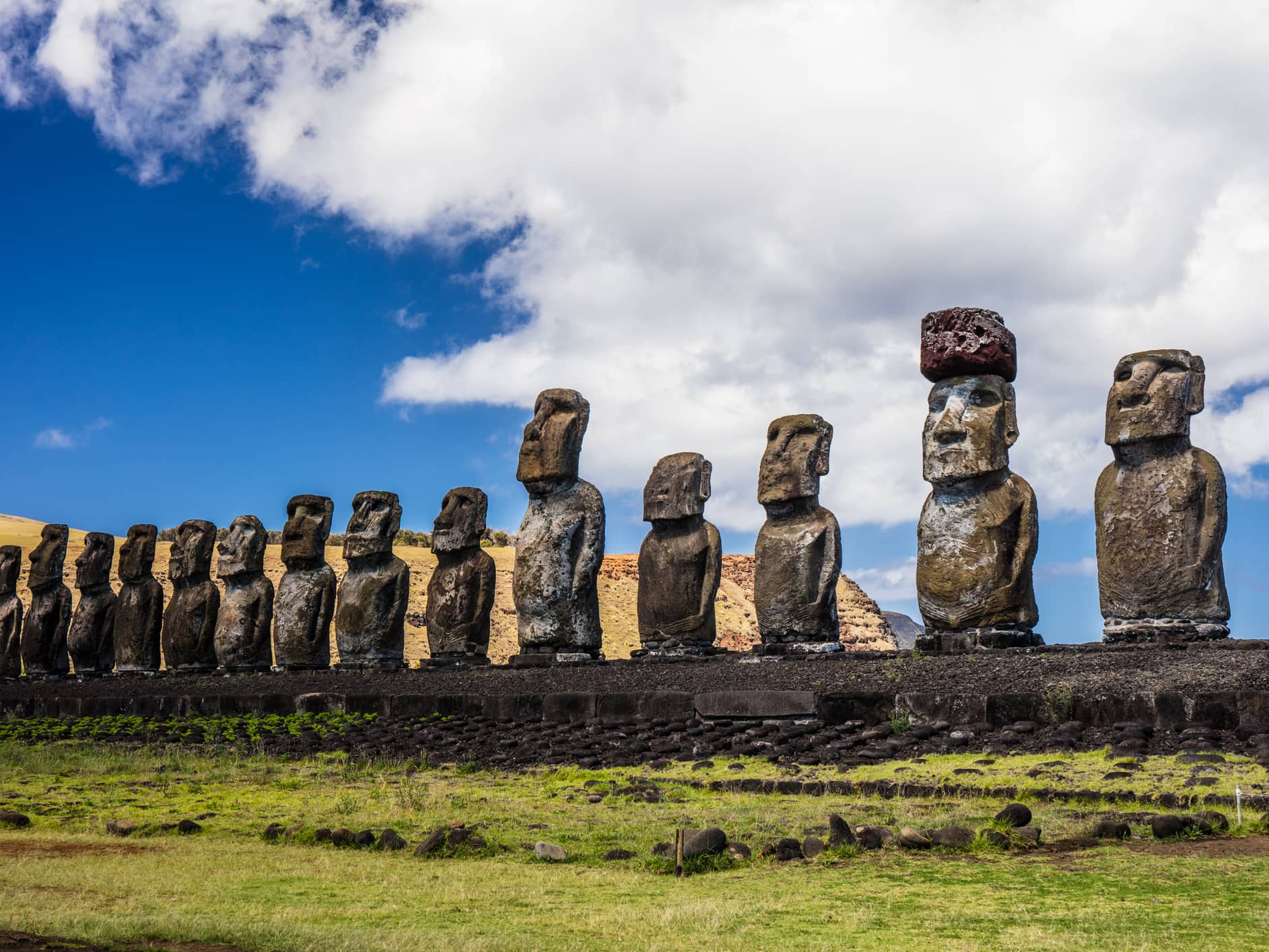  Encounter the mysterious moai of Easter Island  