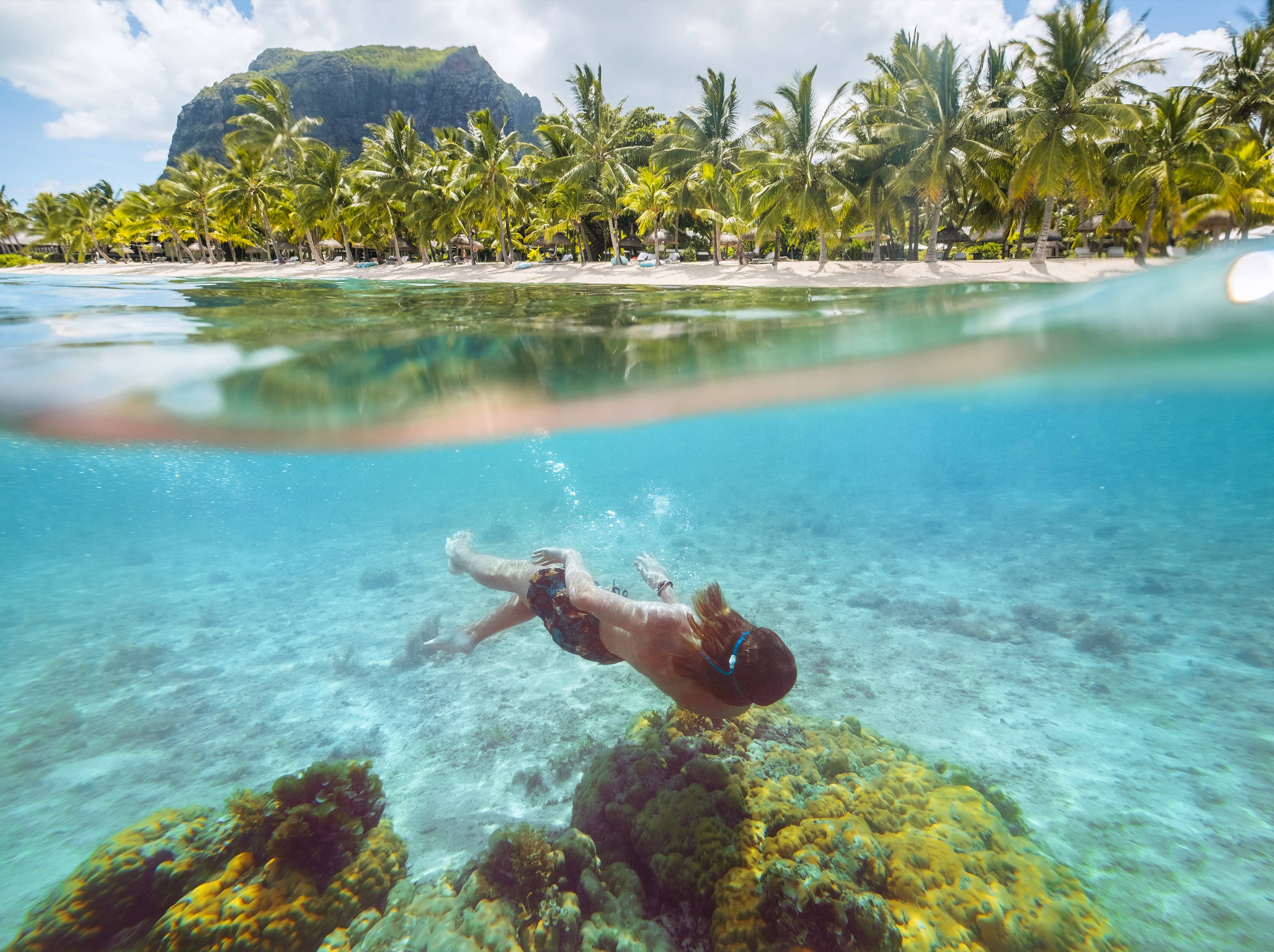  Explore island lagoons on a snorkelling excursion.  