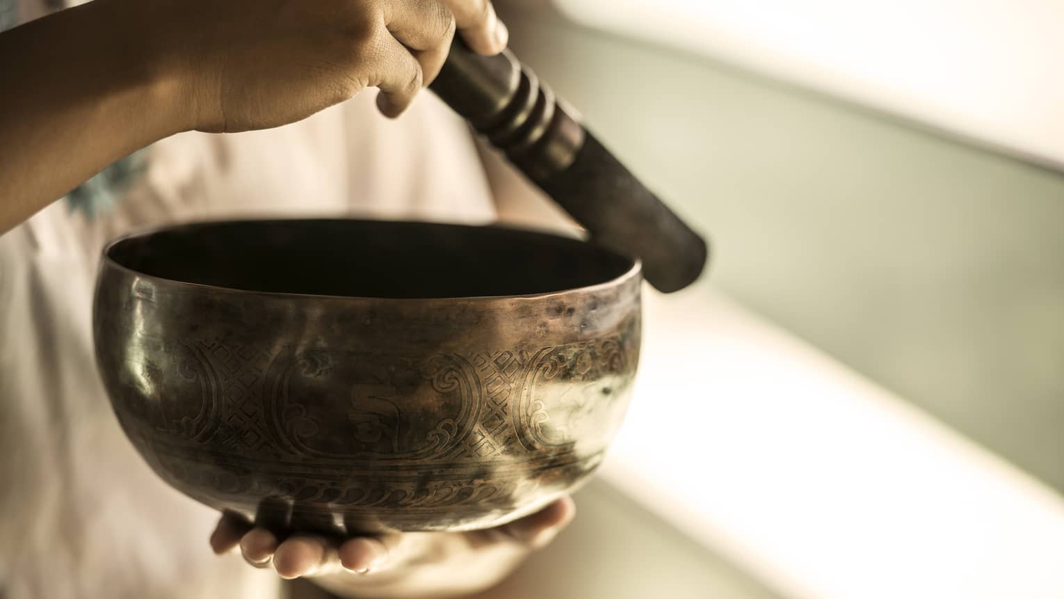 Singing bowls for wellness