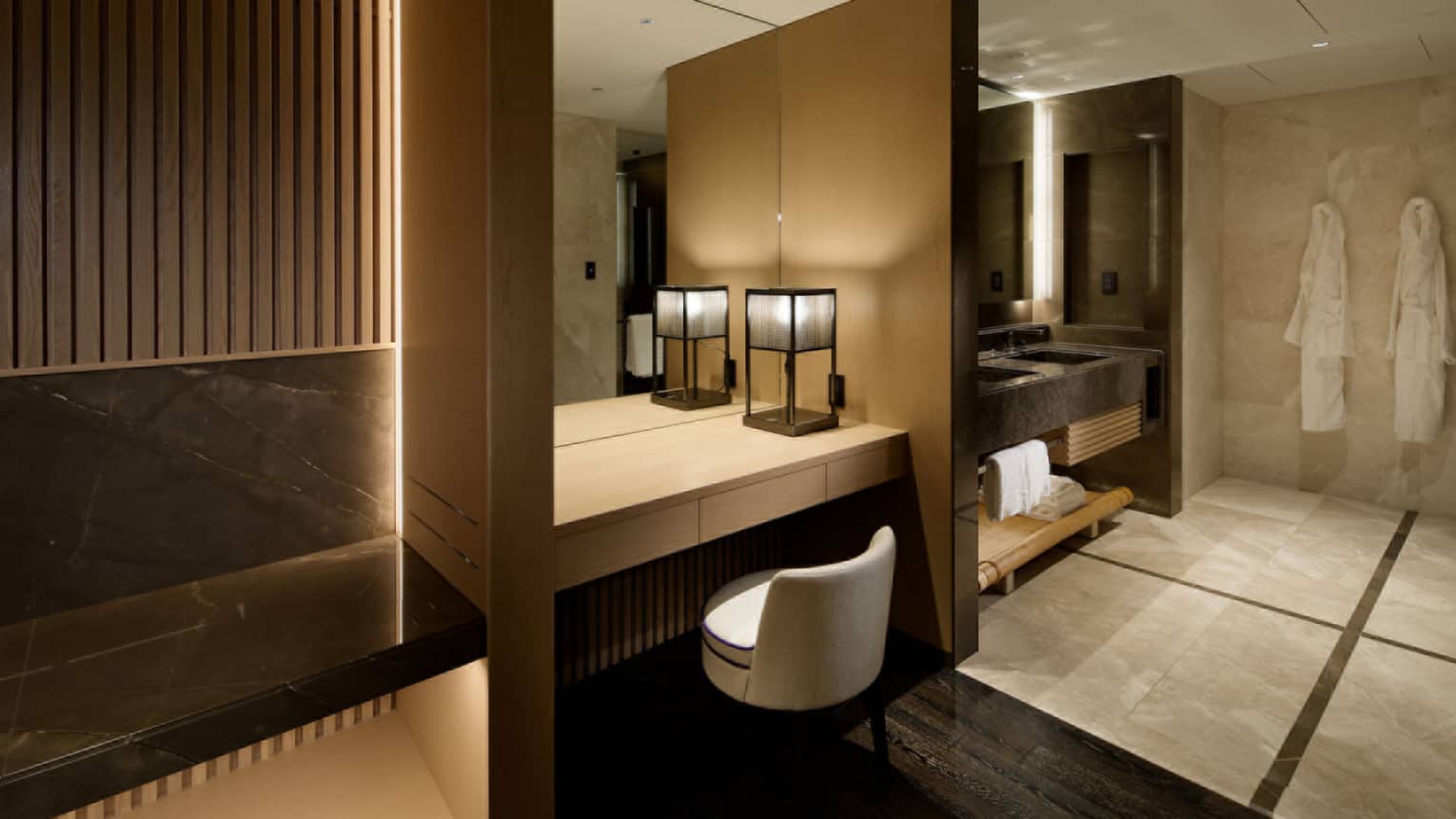 Large and modern, Japanese-design bathroom with vanity area