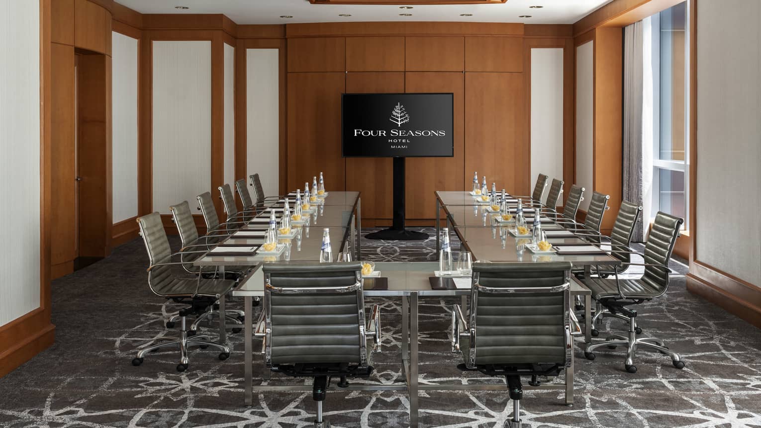 A view of the Key Biscayne Meeting Room 