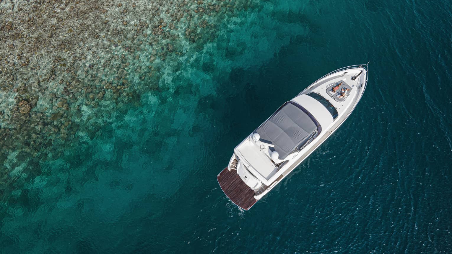 Aerial shot of Voavah Summer luxury yacht
