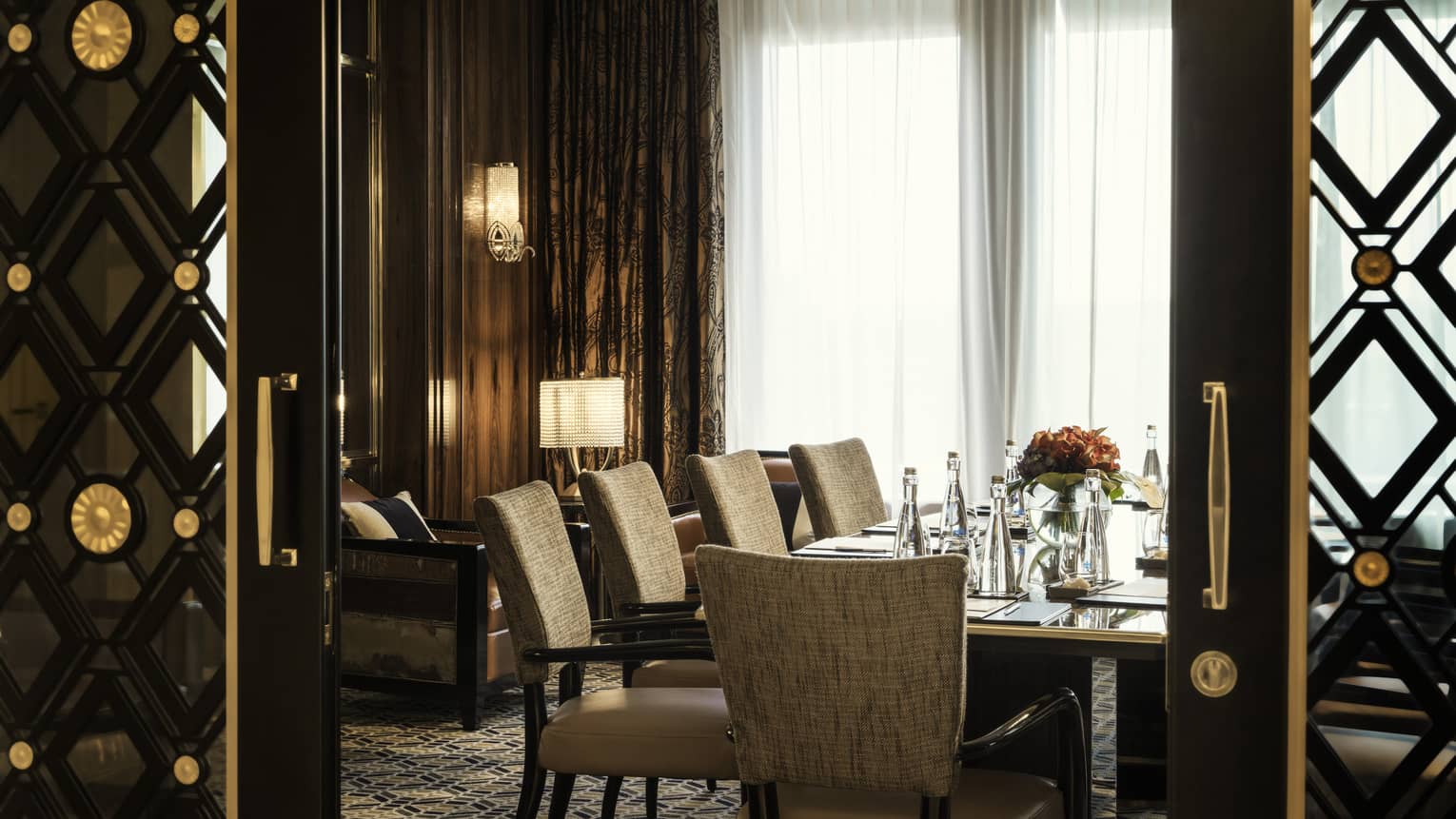 Four Seasons Hotel Jakarta's Salon 2 dining room for private dining