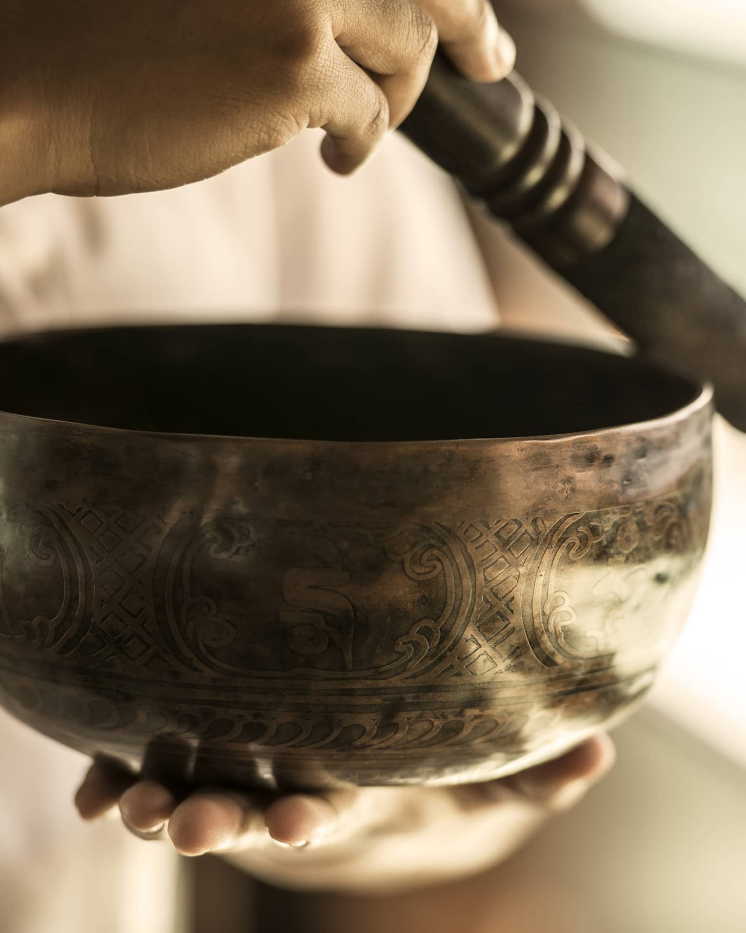 Singing bowls for wellness