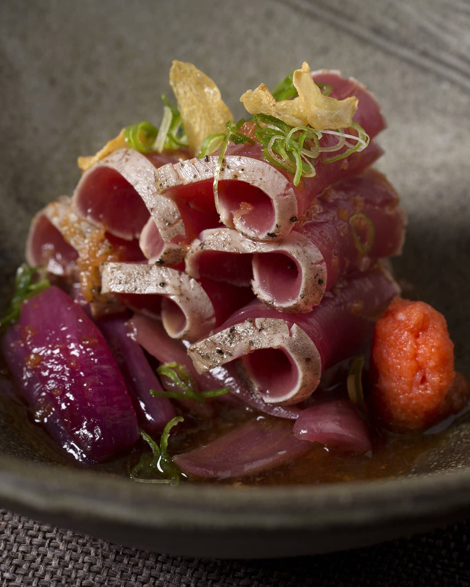 sliced seared tuna with chilli daikon and ponzu sauce